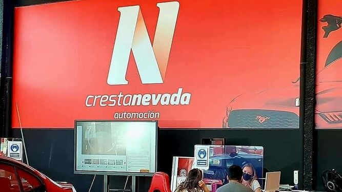 La empresa CrestaNevada, que nació hace 10 años como un lavadero de coches en Cúllar Vega, se convierte en holding empresarial