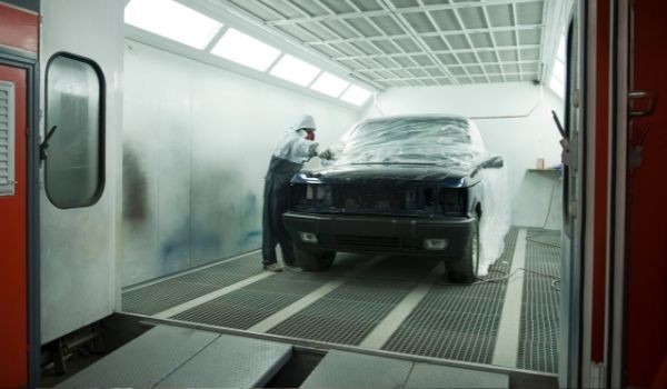 ¿Cuánto cuesta pintar un coche?