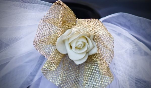 Cómo decorar el coche de tu boda