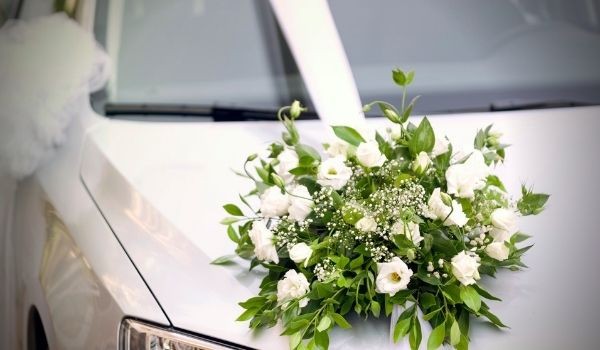 Cómo decorar el coche de tu boda