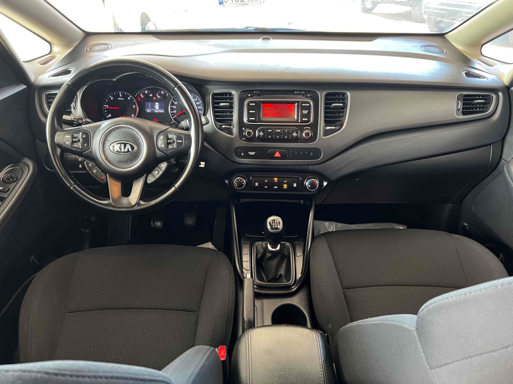 Imagen de Kia Carens