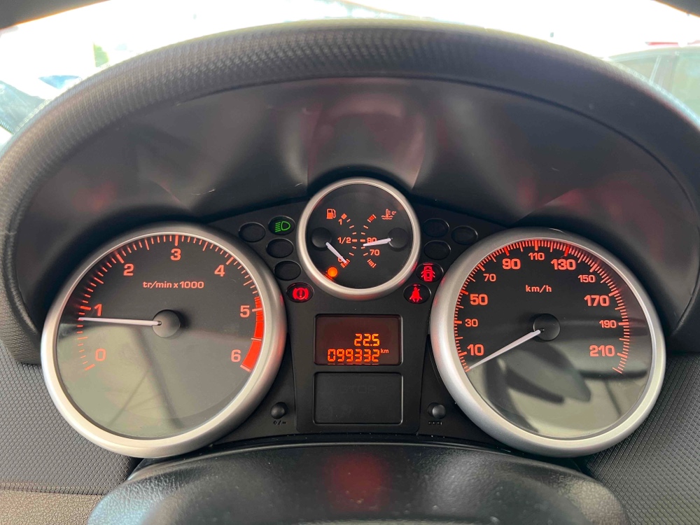 Imagen de Peugeot 207 +