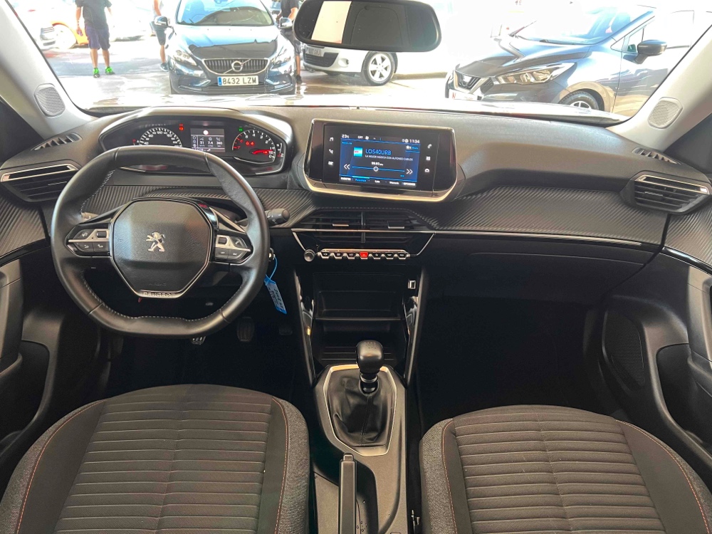 Imagen de Peugeot 2008