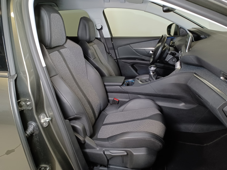 Imagen de Peugeot 5008