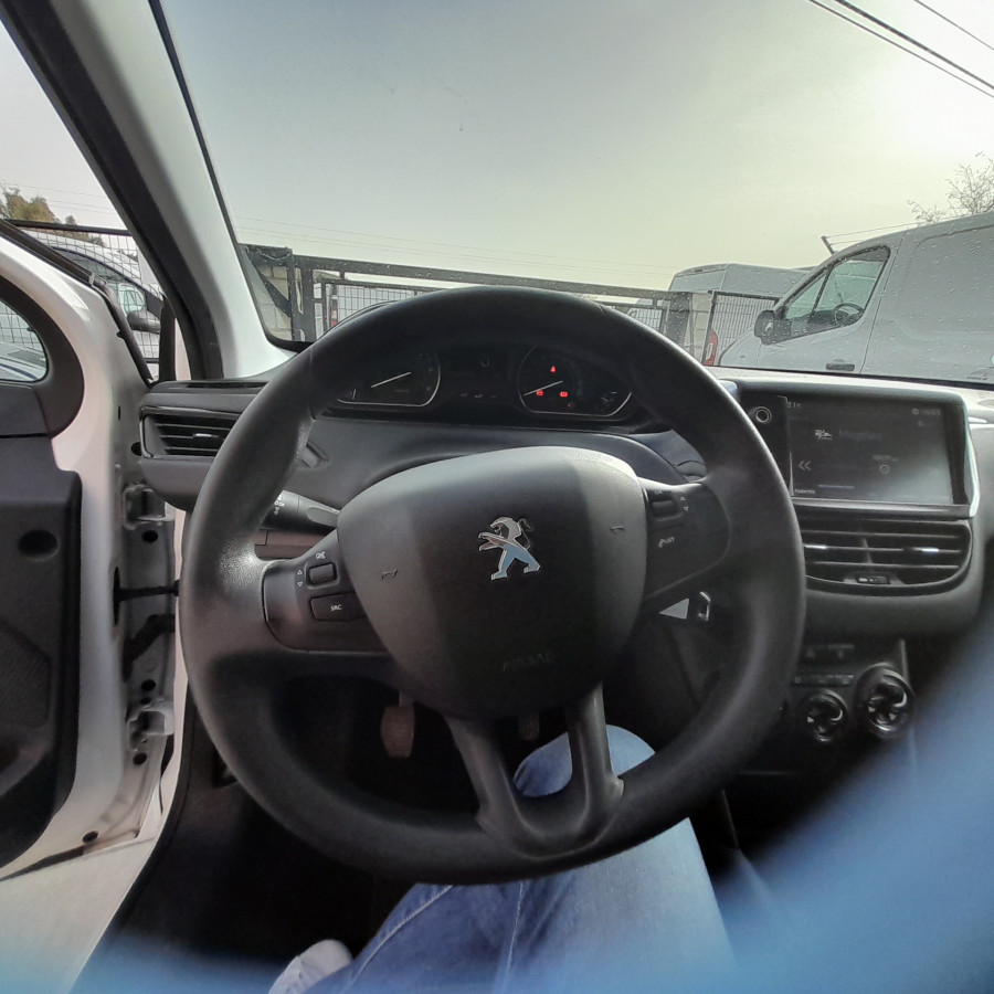 Imagen de Peugeot 208