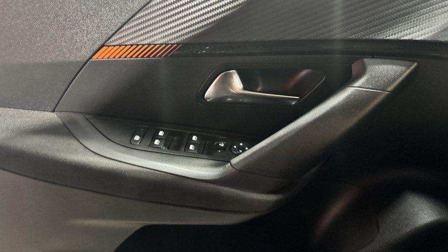 Imagen de Peugeot 2008