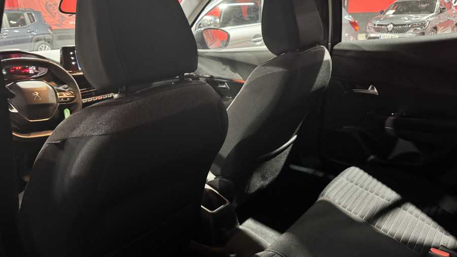 Imagen de Peugeot 2008