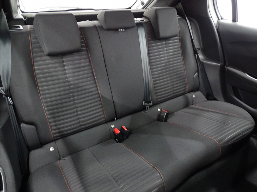 Imagen de Peugeot e-208