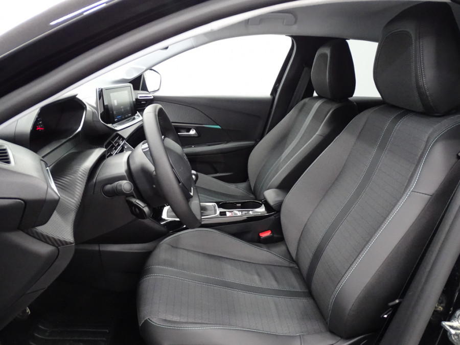 Imagen de Peugeot 208