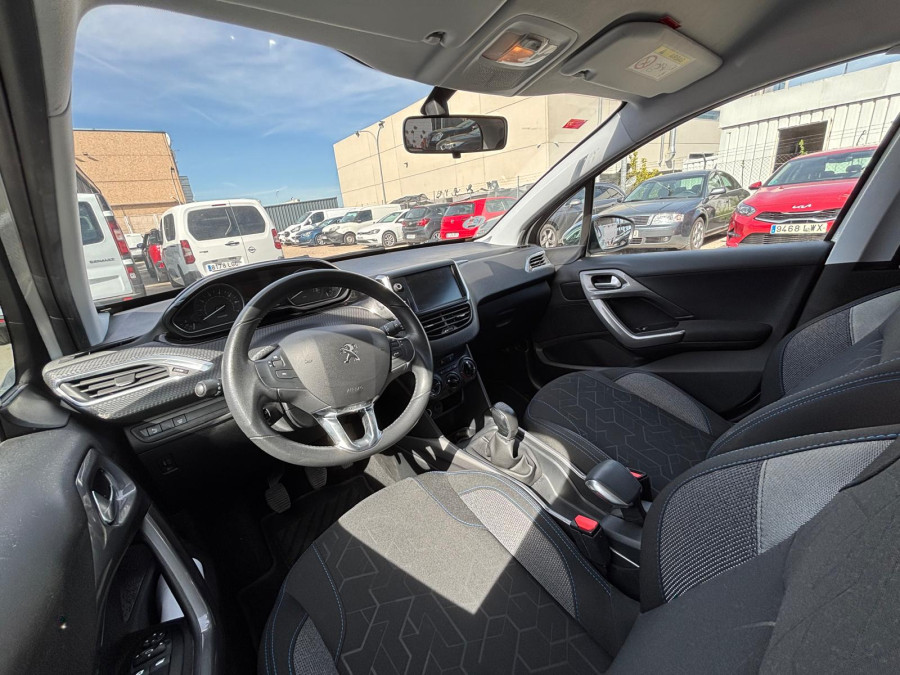 Imagen de Peugeot 2008