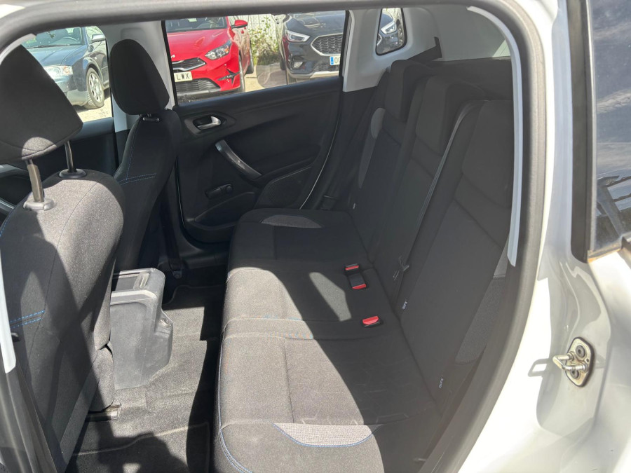 Imagen de Peugeot 2008