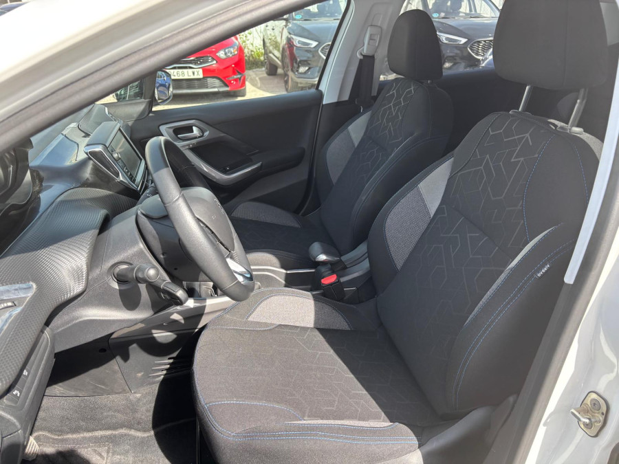 Imagen de Peugeot 2008