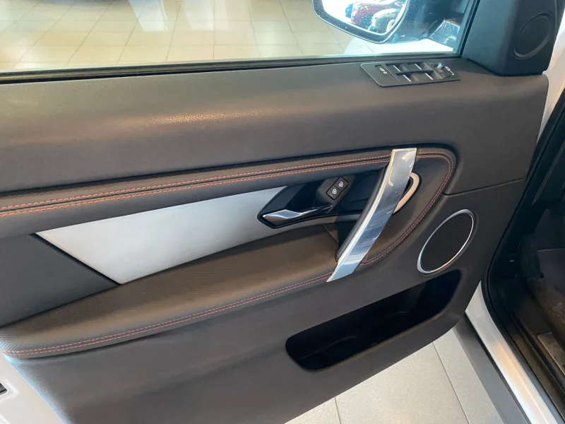 Imagen de land-rover Discovery Sport