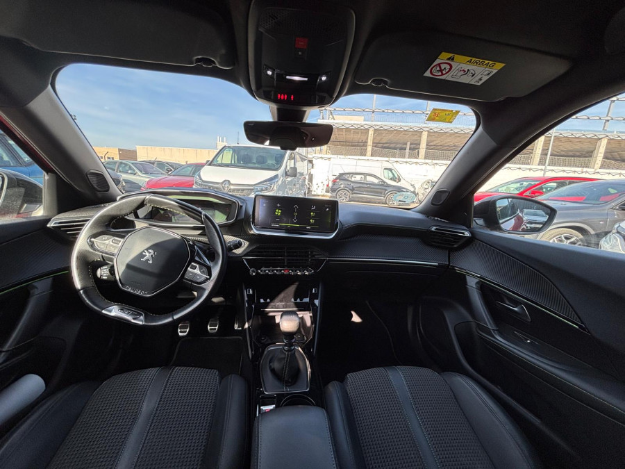 Imagen de Peugeot 2008