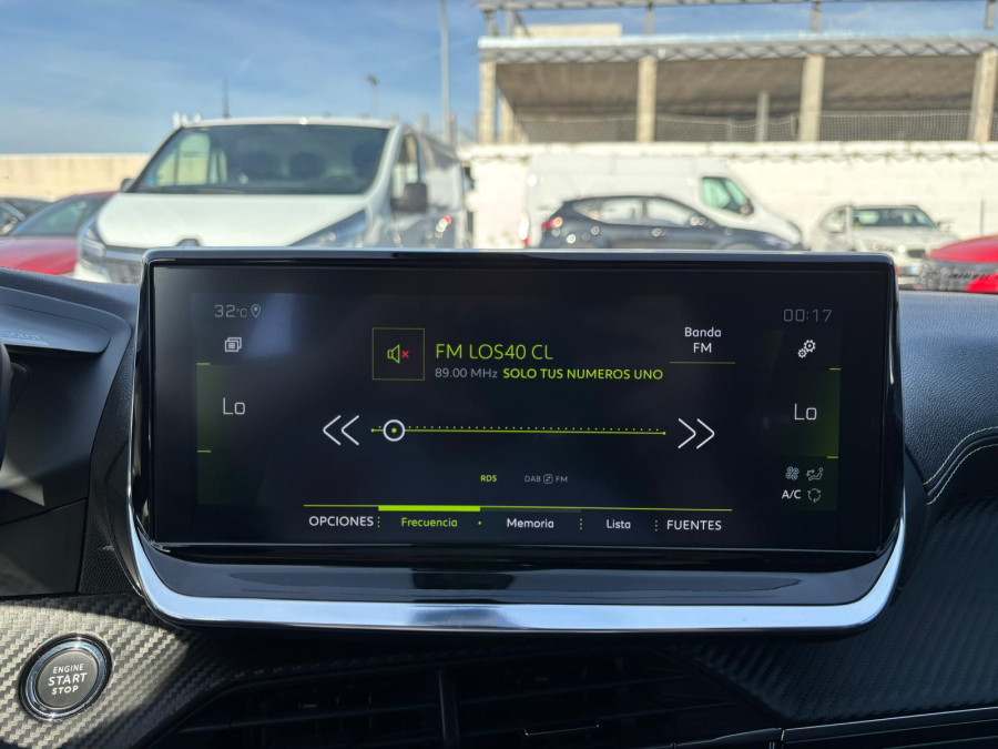 Imagen de Peugeot 2008
