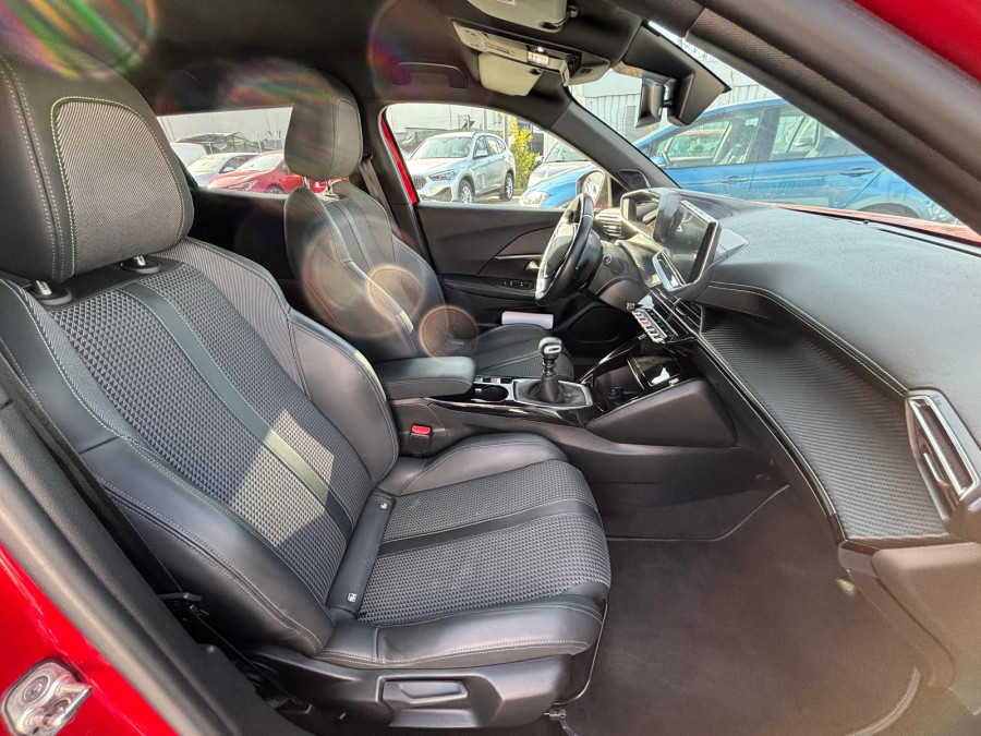 Imagen de Peugeot 2008