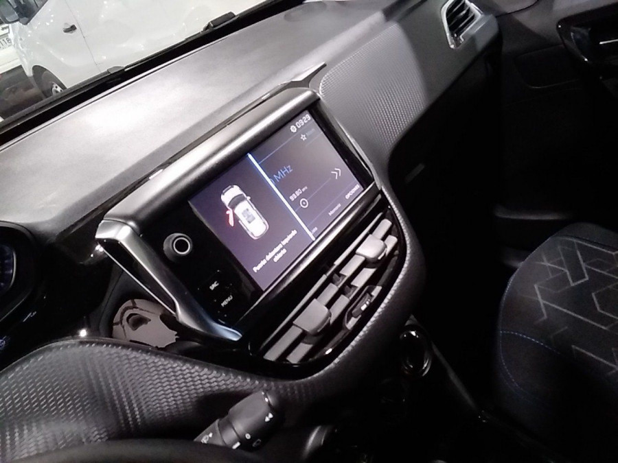 Imagen de Peugeot 2008