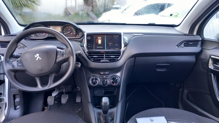 Imagen de Peugeot 208