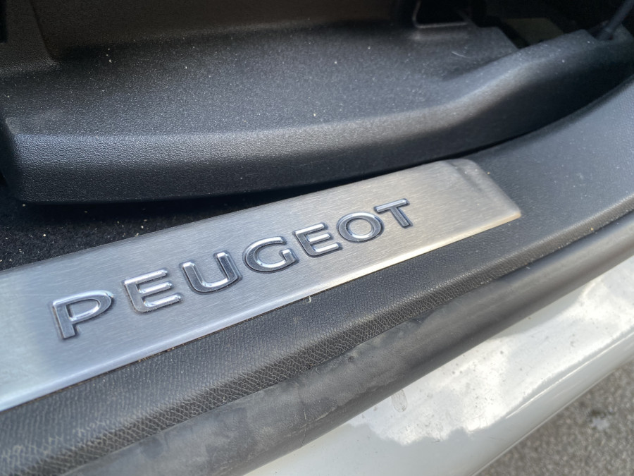 Imagen de Peugeot 3008
