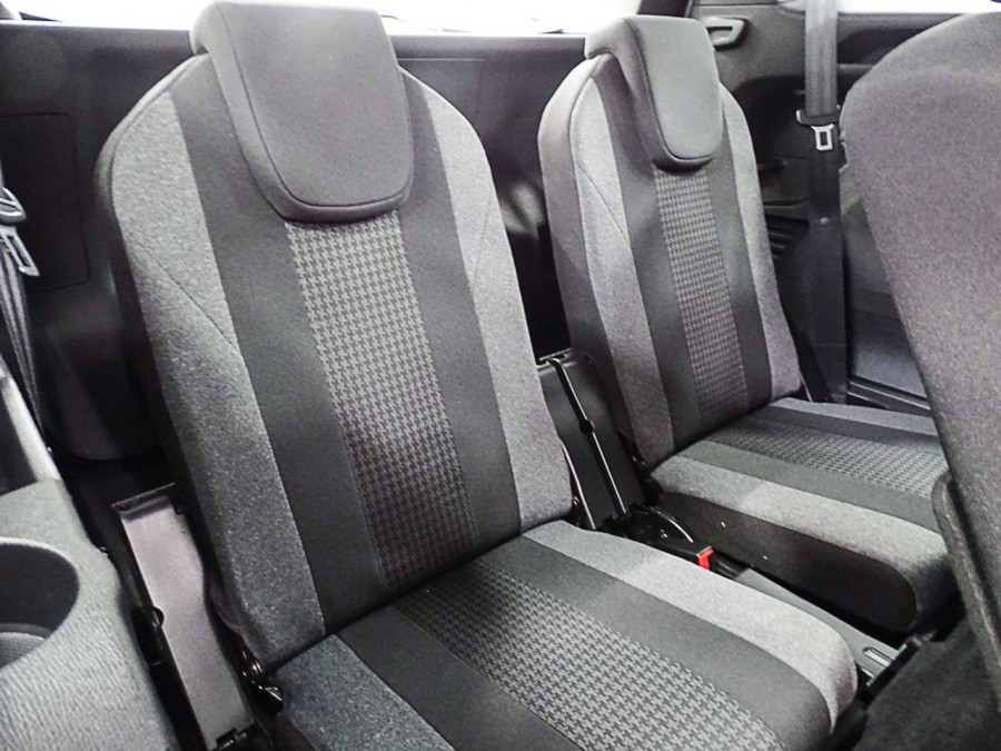Imagen de Peugeot 5008