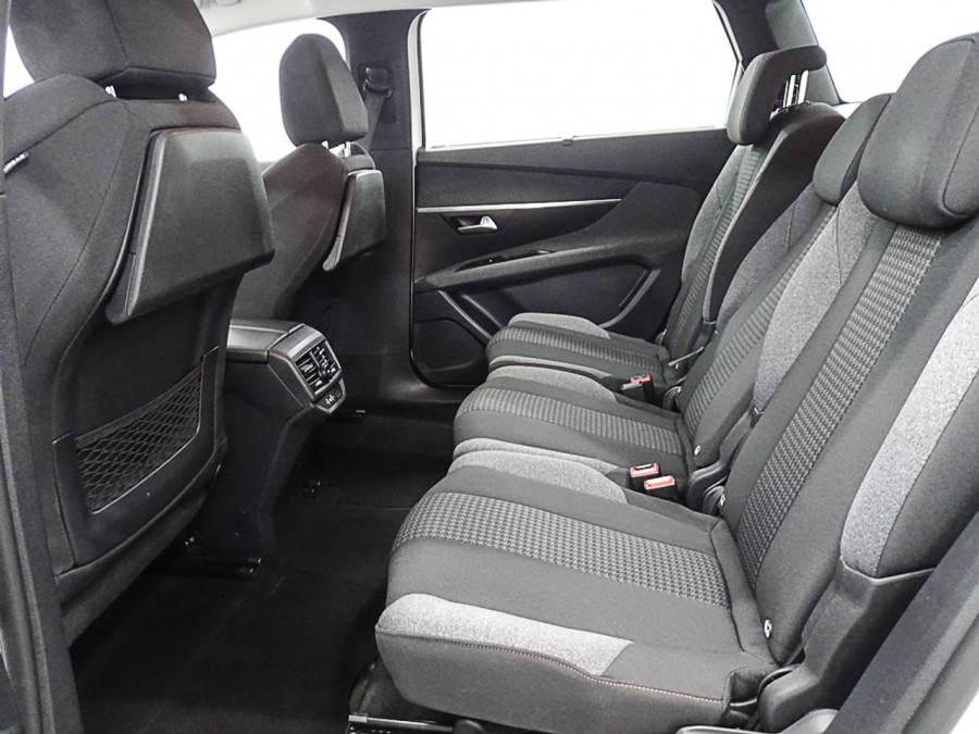 Imagen de Peugeot 5008