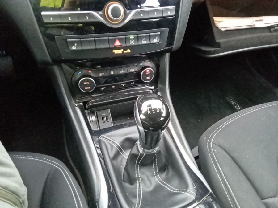 Imagen de Infiniti Q30
