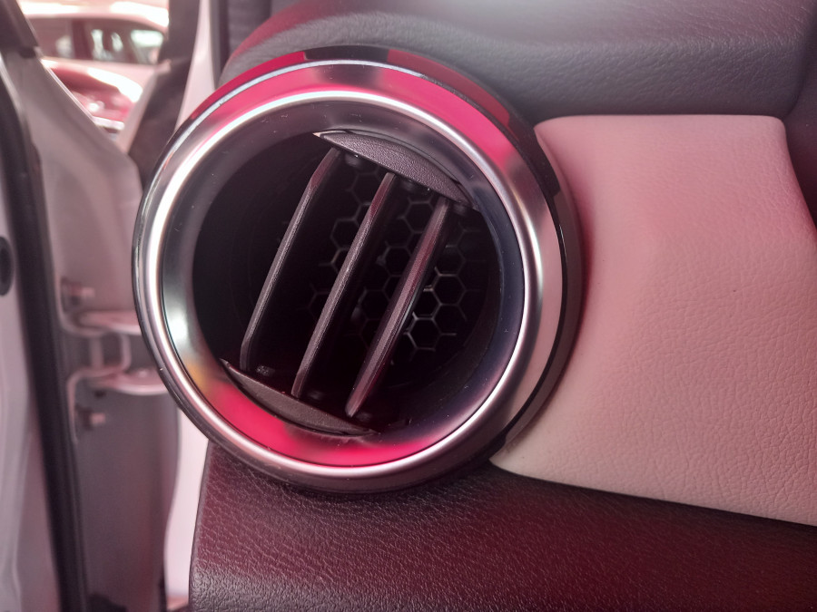 Imagen de NISSAN Micra