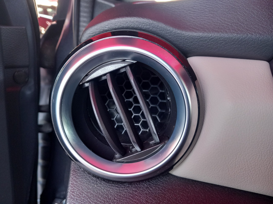 Imagen de NISSAN Micra