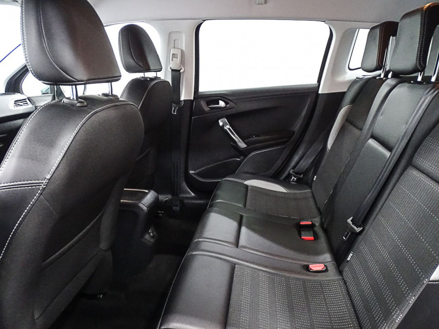 Imagen de Peugeot 2008