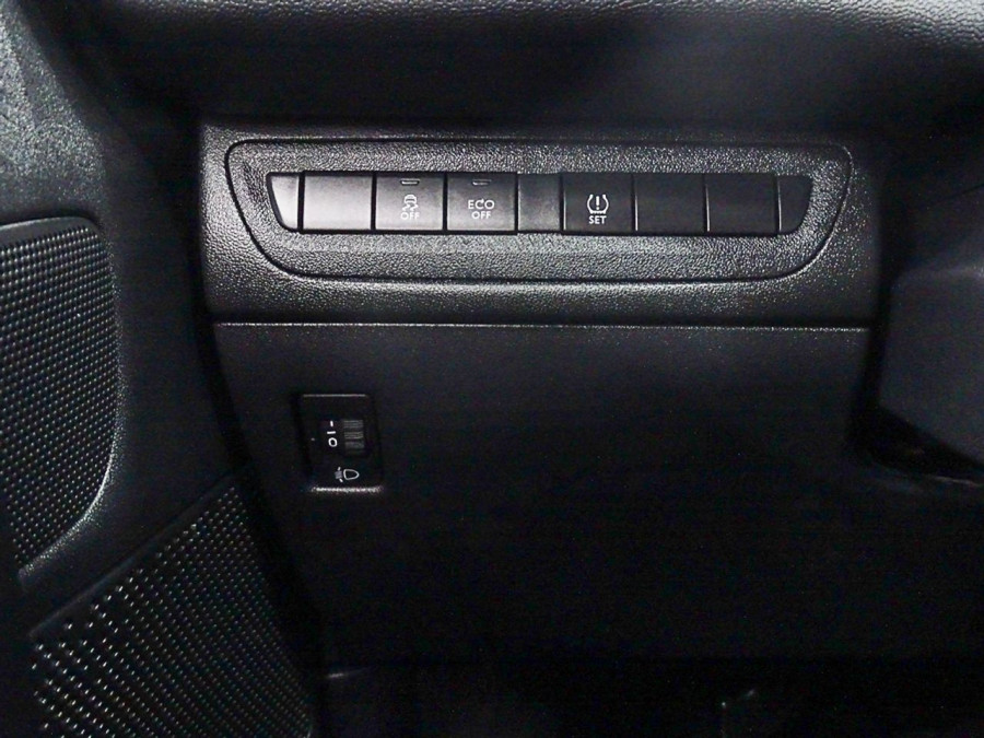 Imagen de Peugeot 208