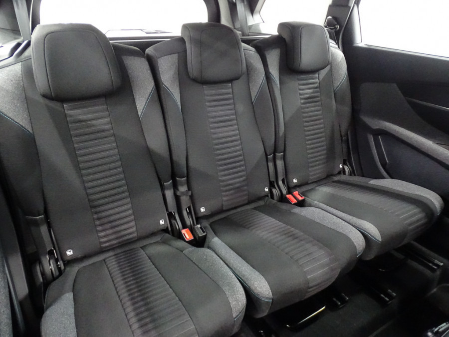Imagen de Peugeot 5008
