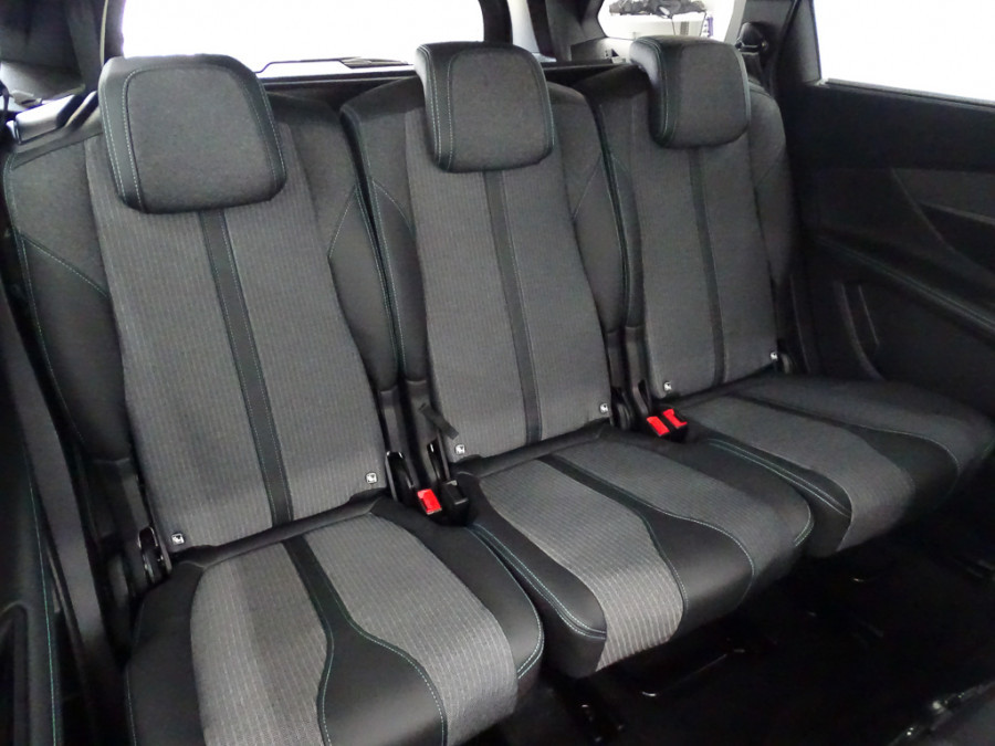 Imagen de Peugeot 5008