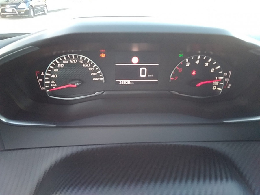 Imagen de Peugeot 2008