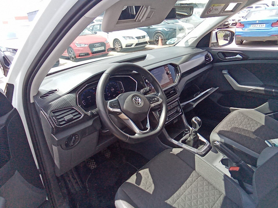 Imagen de Volkswagen T-CROSS