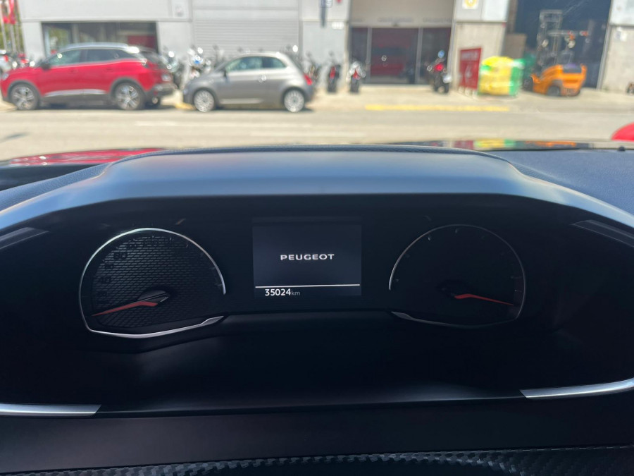 Imagen de Peugeot 2008