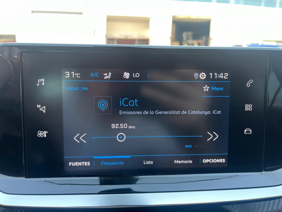 Imagen de Peugeot 2008