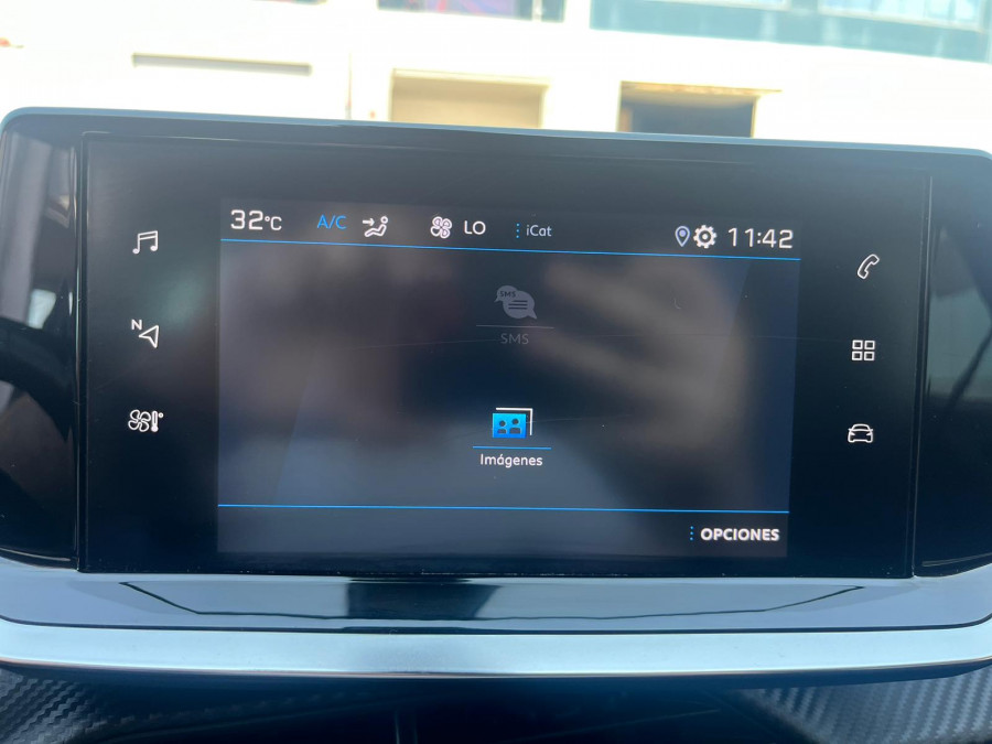 Imagen de Peugeot 2008