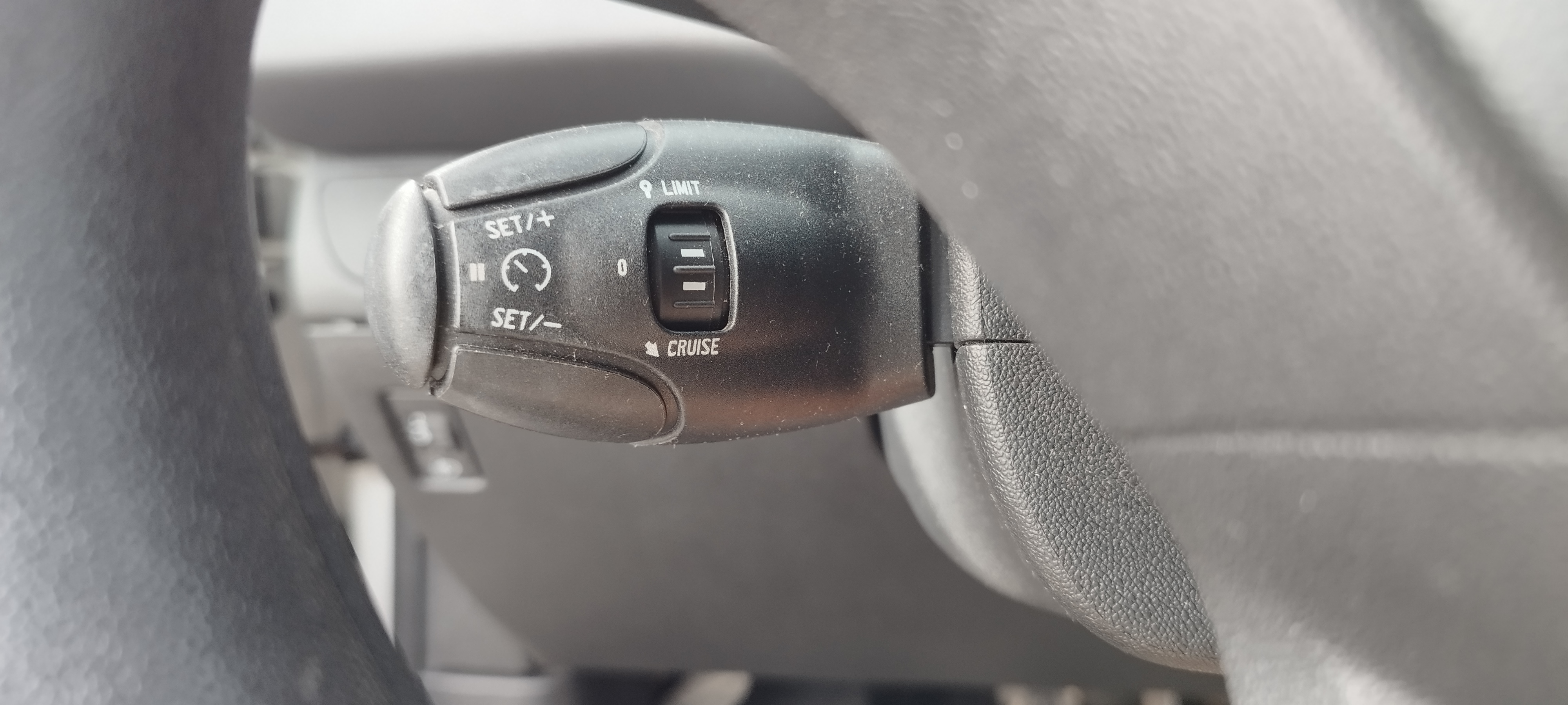 Imagen de Peugeot 208