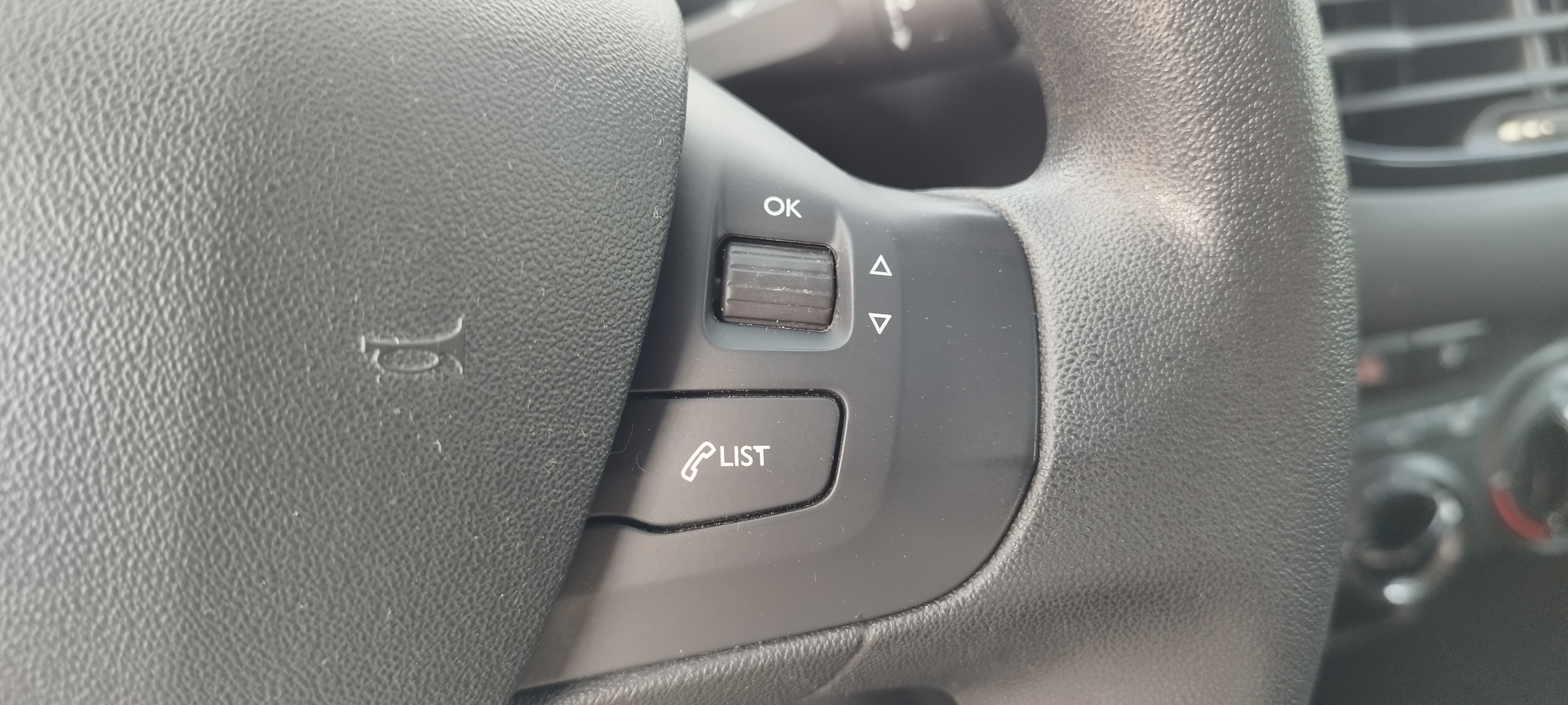 Imagen de Peugeot 208