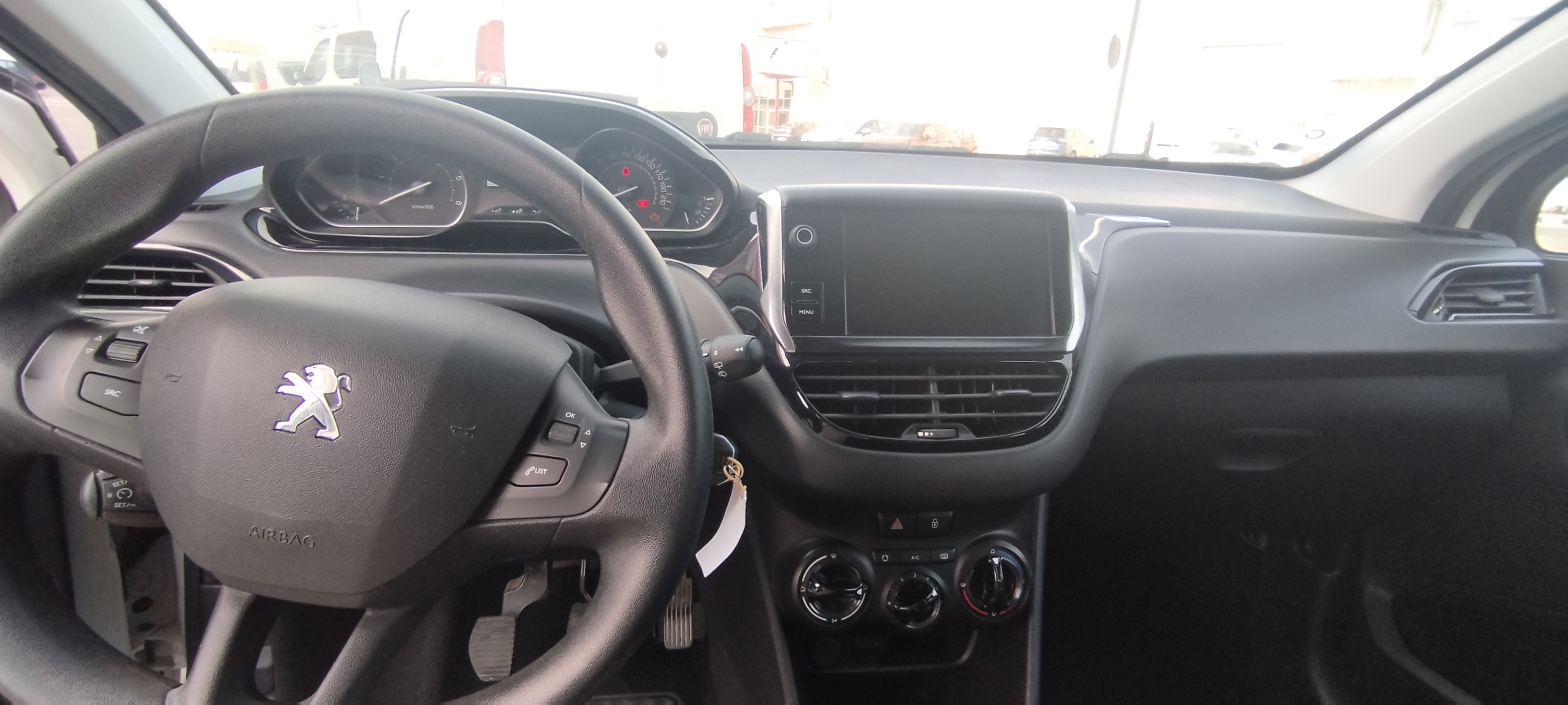 Imagen de Peugeot 208