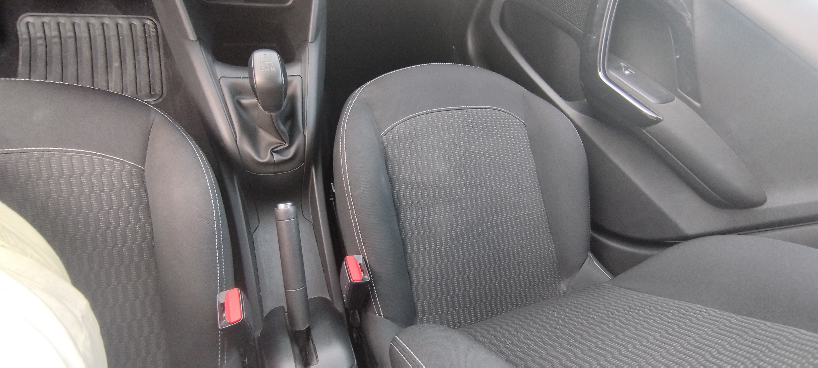 Imagen de Peugeot 208