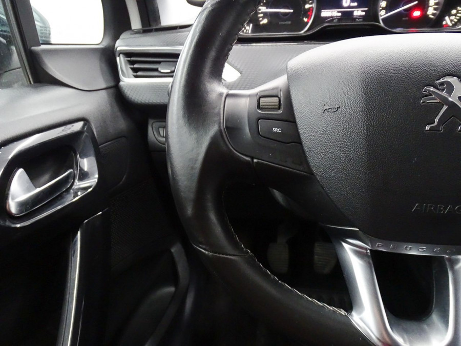 Imagen de Peugeot 208