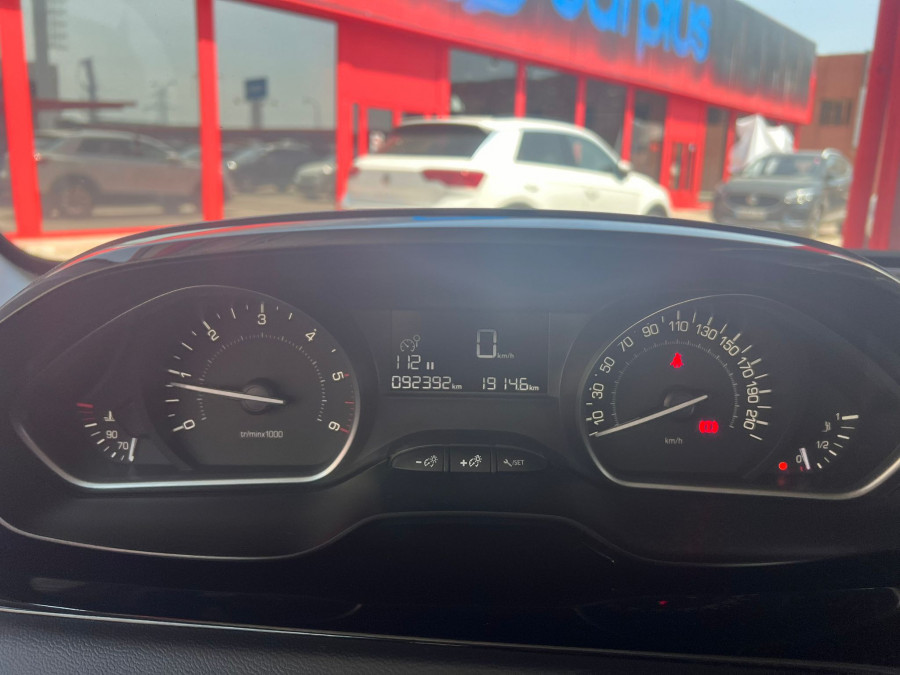 Imagen de Peugeot 208