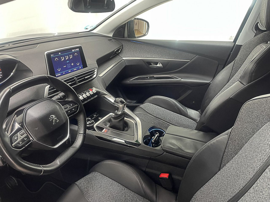 Imagen de Peugeot 5008