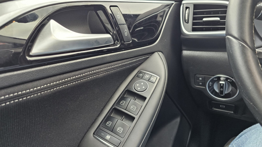 Imagen de Infiniti Q30