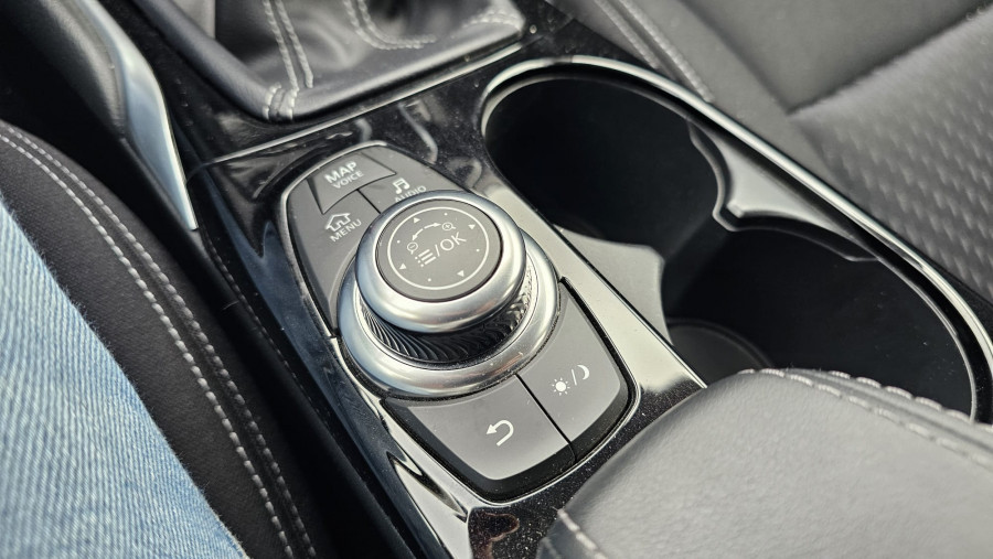 Imagen de Infiniti Q30