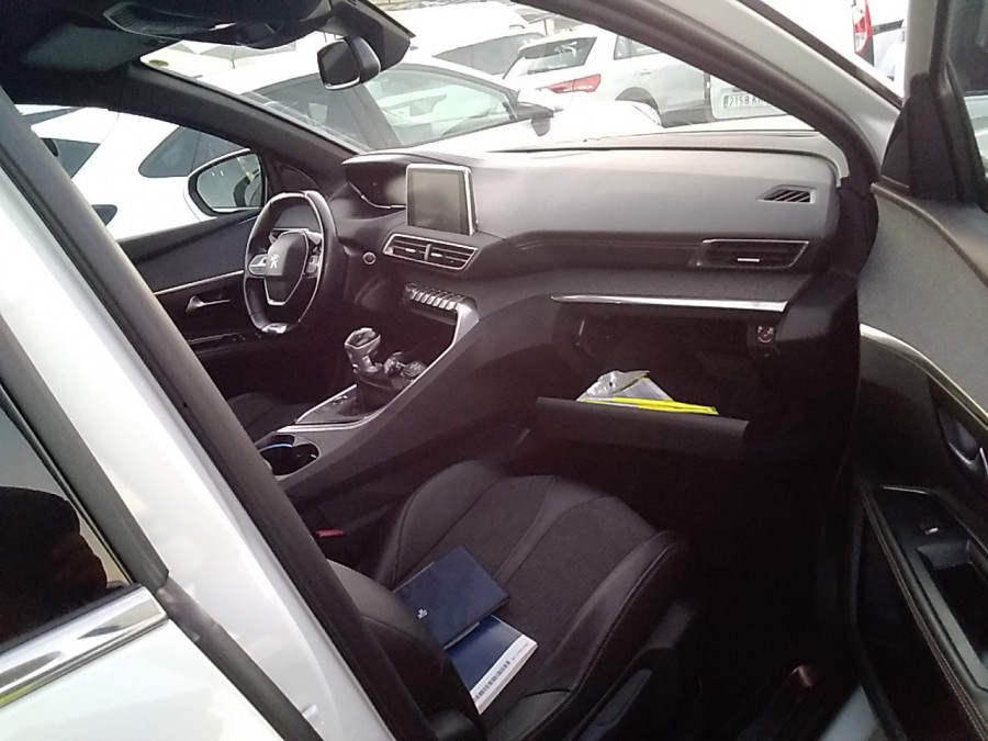 Imagen de Peugeot 5008