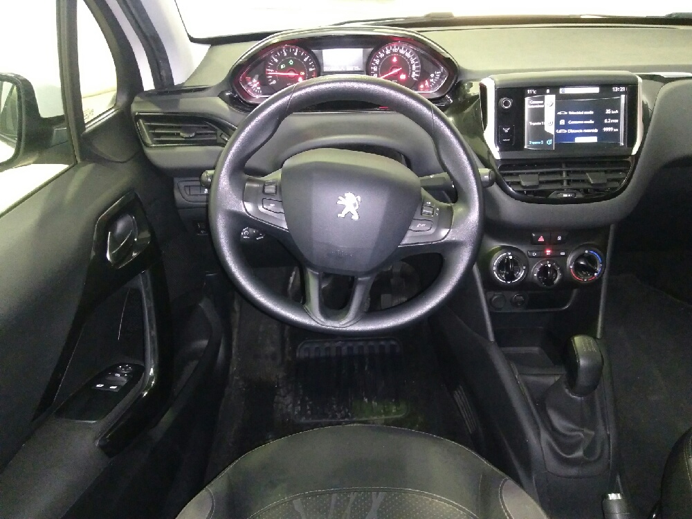 Imagen de Peugeot  208