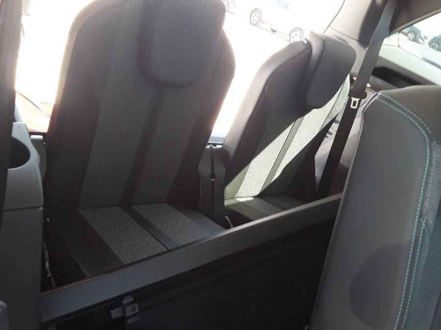 Imagen de Peugeot 5008