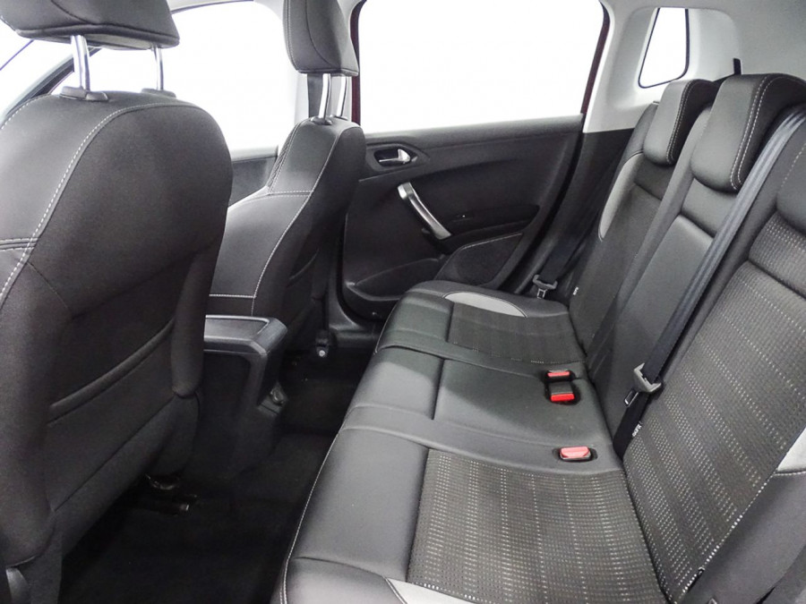 Imagen de Peugeot 2008